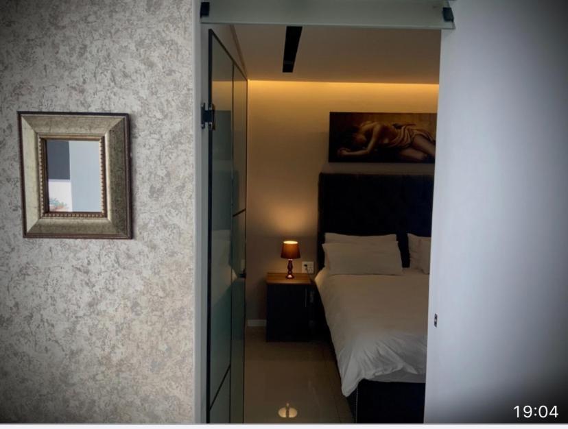 Lovely 1 Bedroom Apartment Cape Town Bagian luar foto