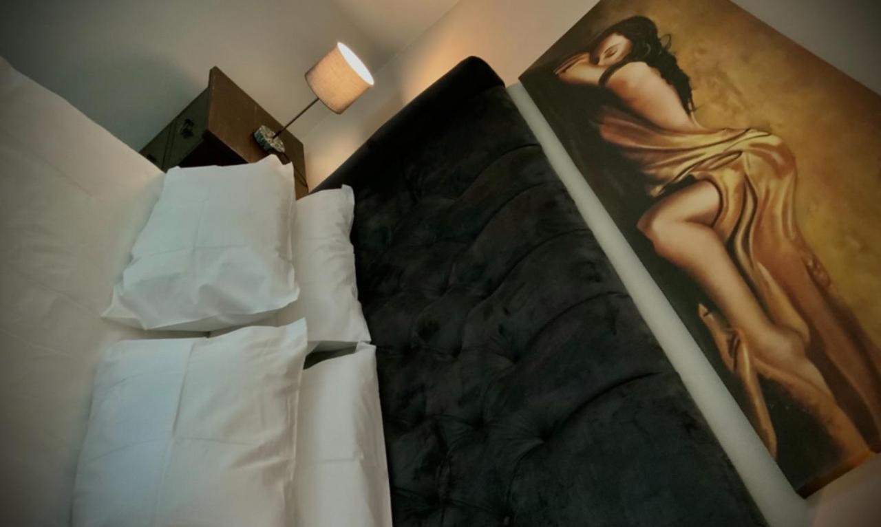Lovely 1 Bedroom Apartment Cape Town Bagian luar foto