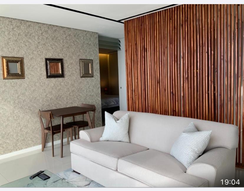 Lovely 1 Bedroom Apartment Cape Town Bagian luar foto